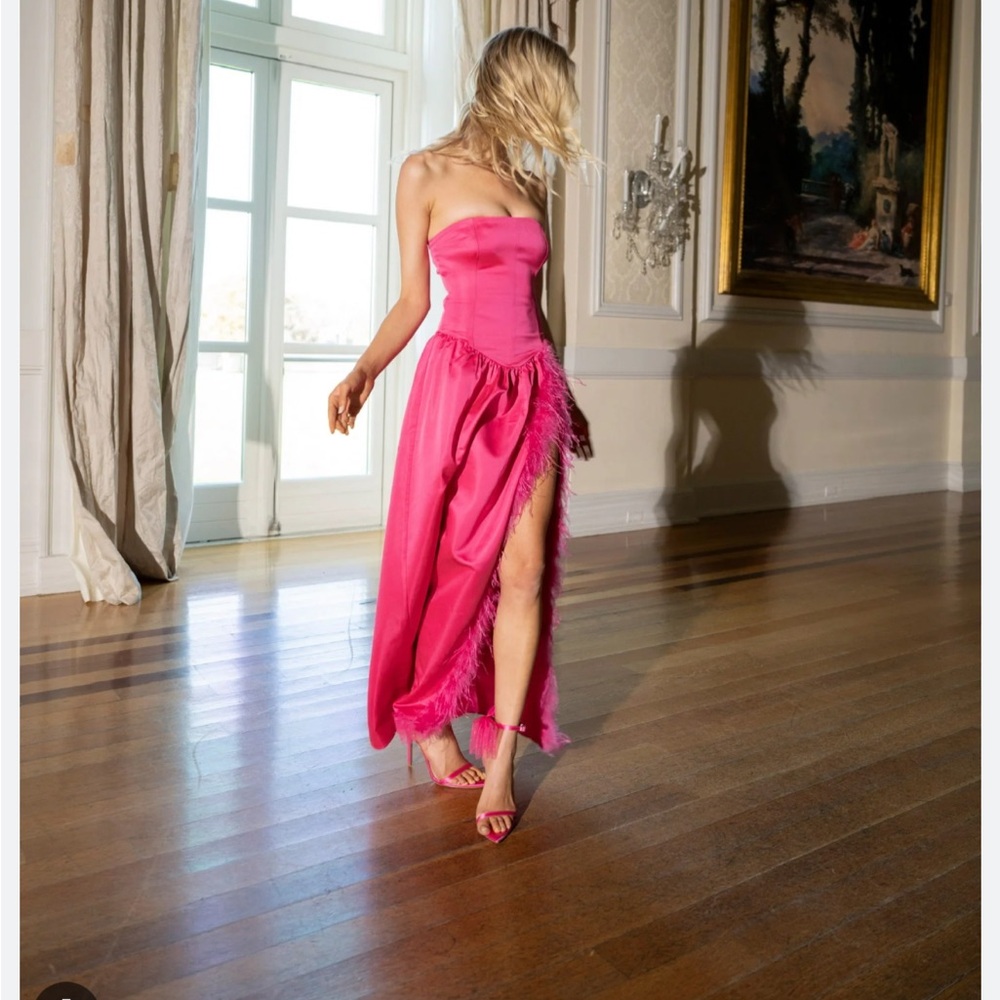 Stunning Pink Strapless Dress